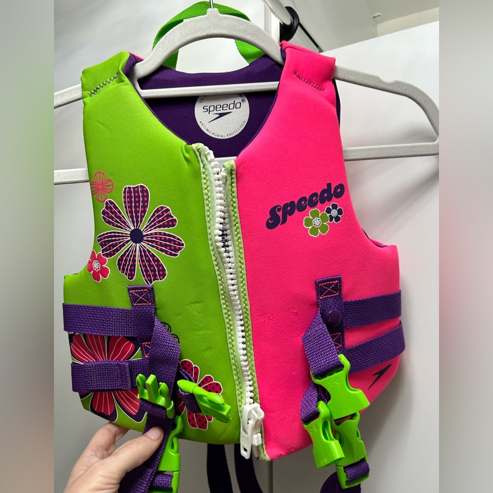 Speedo Kids' Pink and Green Life Vest